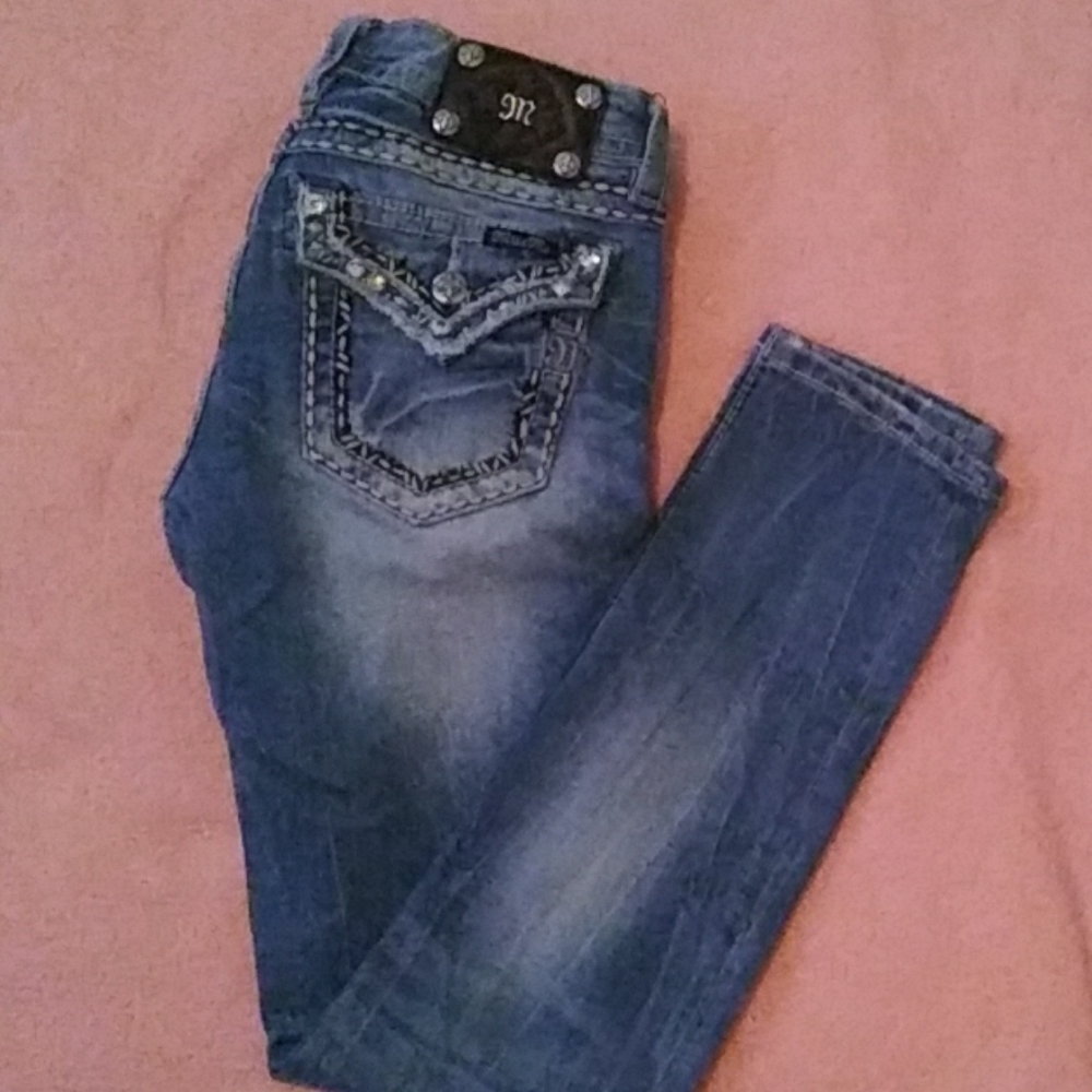 Miss Me Skinny Jeans size 28